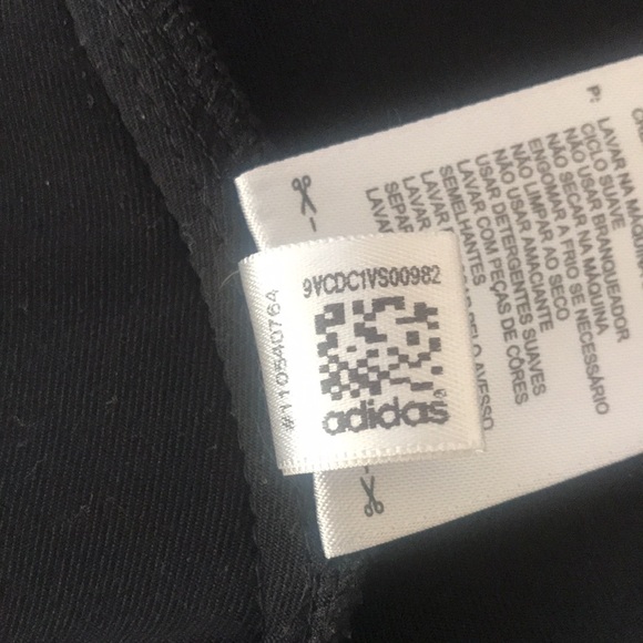 Adidas size med black thin zip up jacket/sweater 10/10 condition - Picture 5 of 6